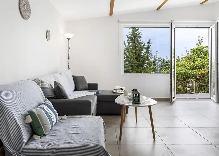 Scorpios View Meganisi * Spartokhorion